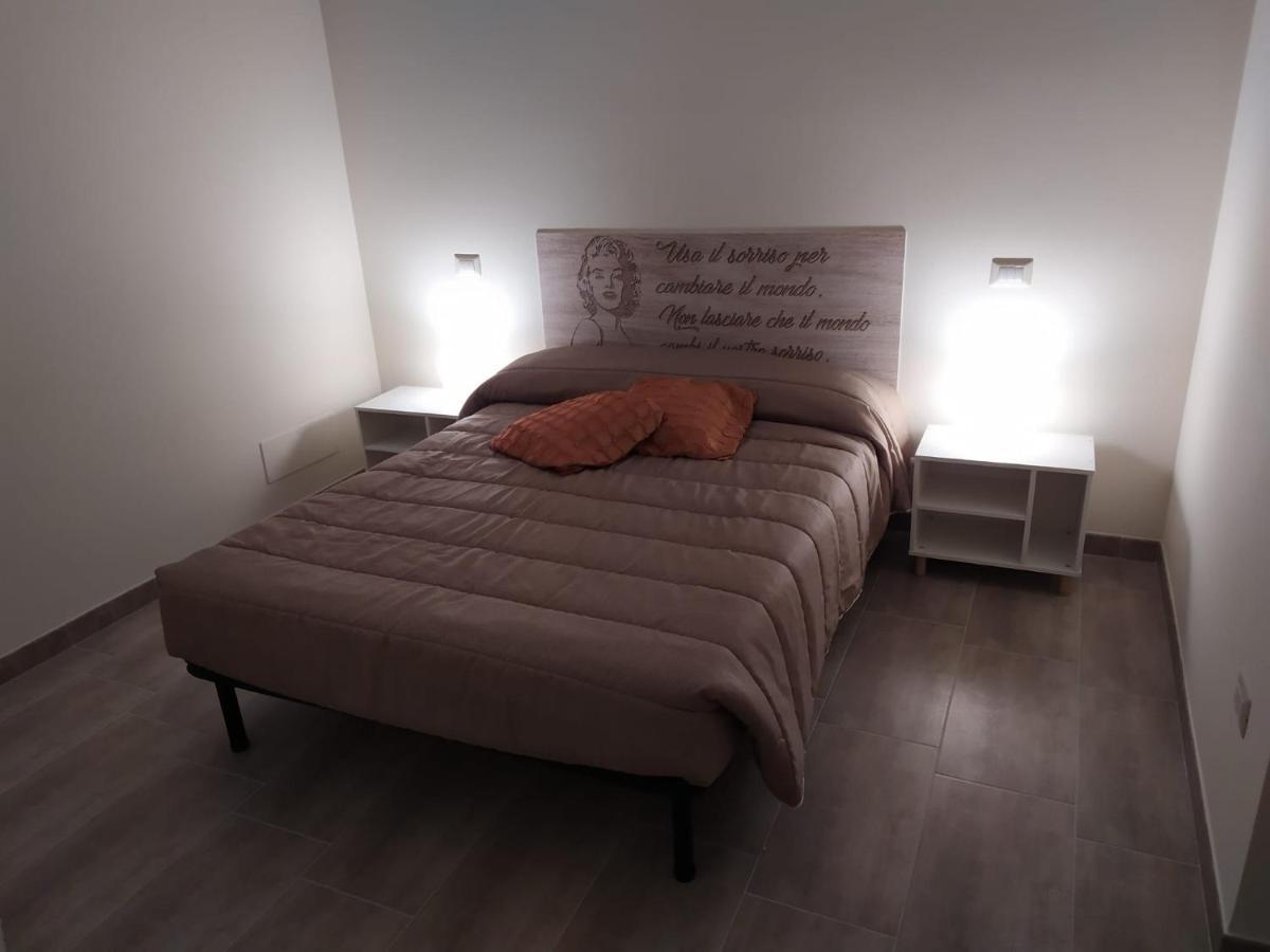 Dimora Sorriso Apartment Bari Exterior foto