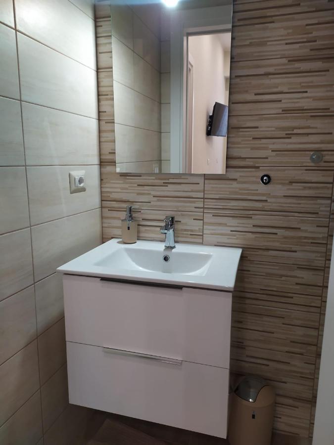 Dimora Sorriso Apartment Bari Exterior foto