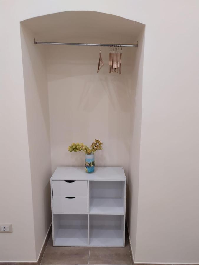 Dimora Sorriso Apartment Bari Exterior foto