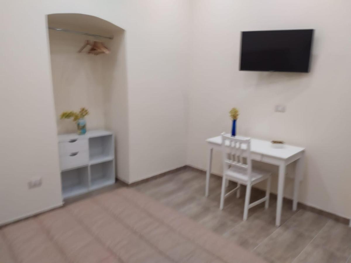 Dimora Sorriso Apartment Bari Exterior foto