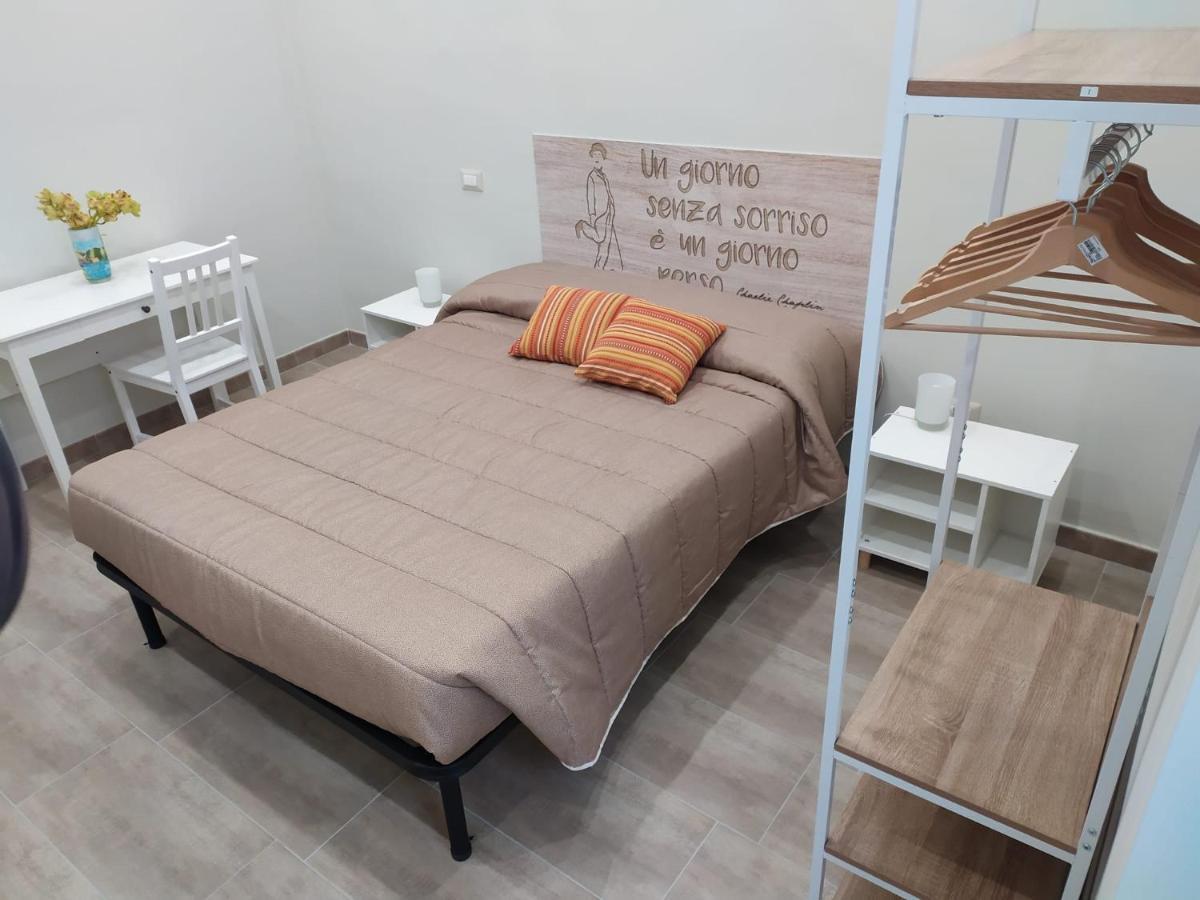 Dimora Sorriso Apartment Bari Exterior foto