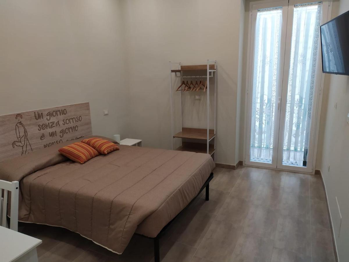 Dimora Sorriso Apartment Bari Exterior foto
