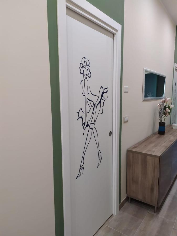 Dimora Sorriso Apartment Bari Exterior foto