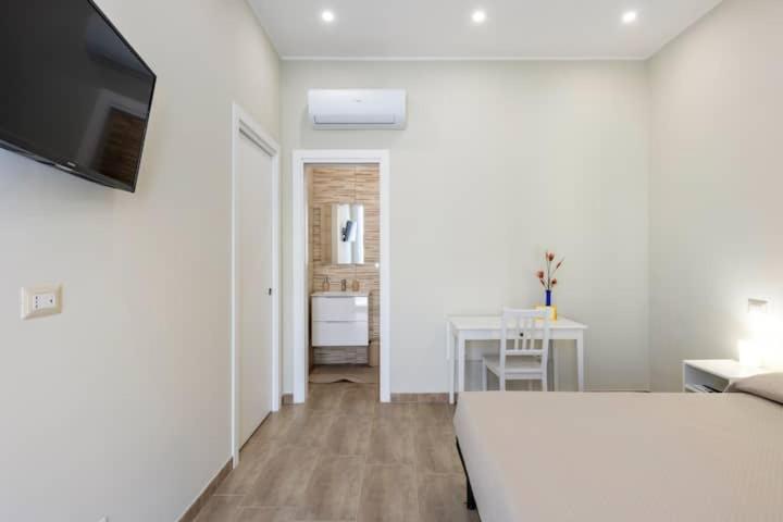 Dimora Sorriso Apartment Bari Exterior foto