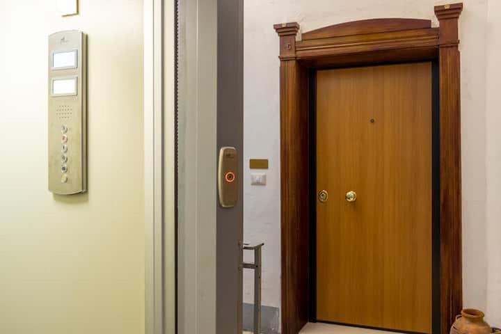 Dimora Sorriso Apartment Bari Exterior foto
