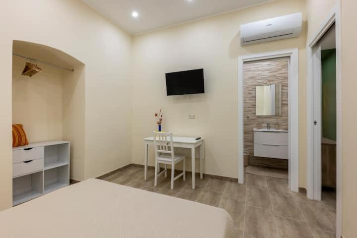 Dimora Sorriso Apartment Bari Exterior foto